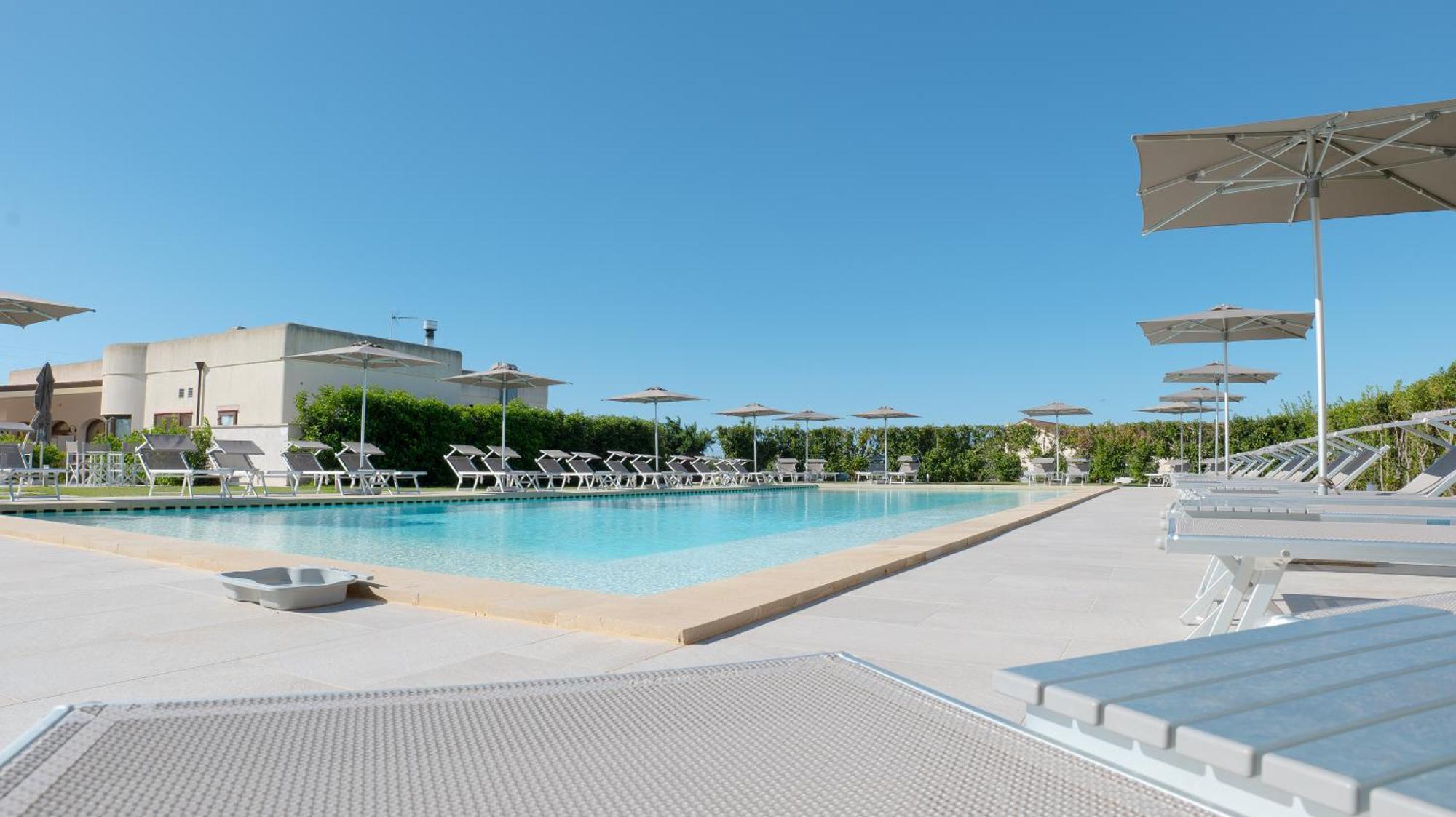 Delle Rose, Hotel & Horse Riding ตอร์เรวาโด ภายนอก รูปภาพ