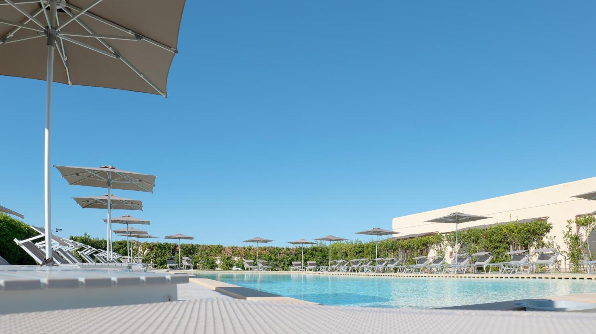 Delle Rose, Hotel & Horse Riding ตอร์เรวาโด ภายนอก รูปภาพ